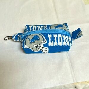 Itty Bitty Zippered Bag/Pouch.